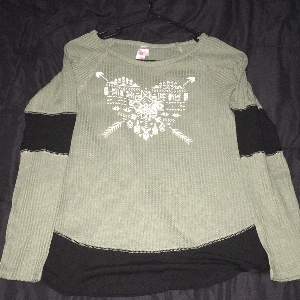 cute green t-shirt